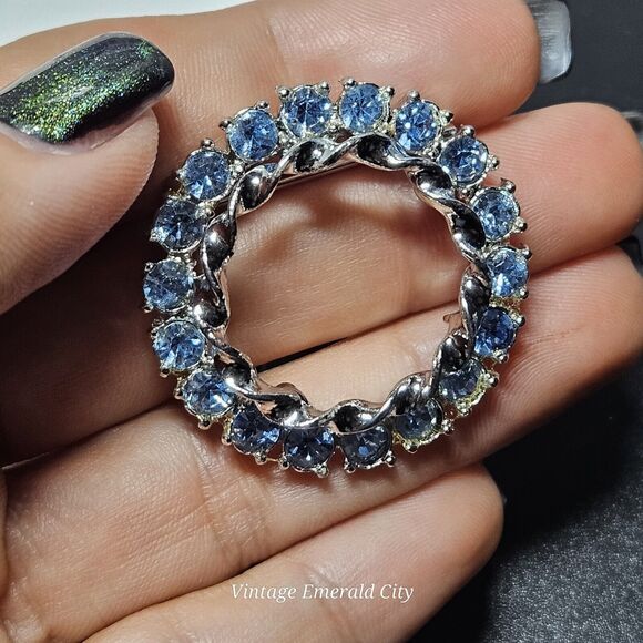 Vtg Silver Tone Circle Sphere Brooch Blue Rhinestones 1.25 In Retro Fashion Pin - Picture 5 of 9